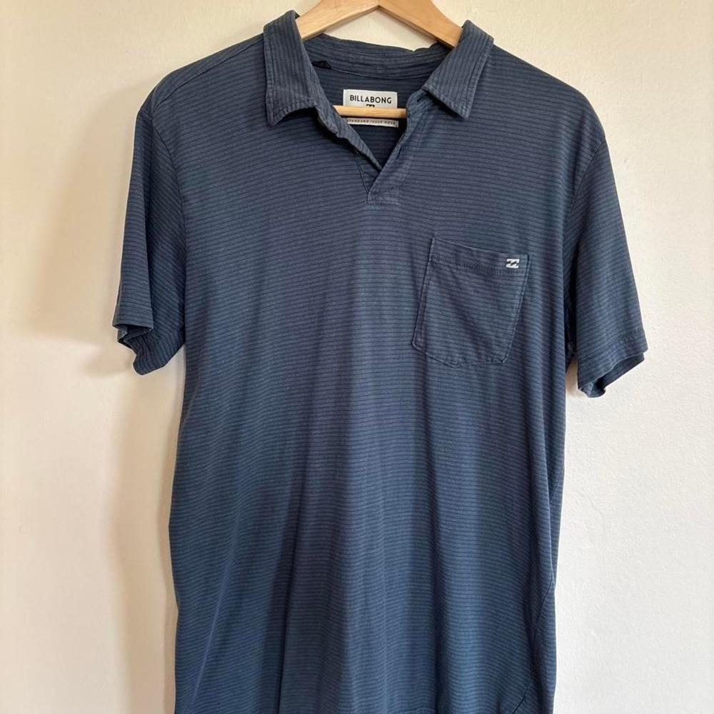 Billabong blue polo shirt with thin white horizontal stripes size L